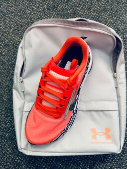 Under Armour sportstyle batoh - 5