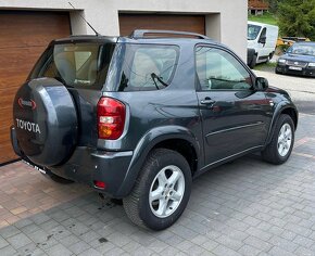 Toyota RAV4 2.0 VVT-i 4x4 - 5