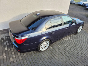 BMW Řada 5 4,4 E60 545i Full Pack Sedan 199.999Kč - 5