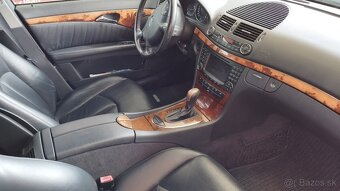 Predam velmi pekny Mercedes E211, 240 K - 5