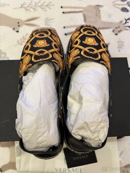 Predám pánske espadrilky Versace (45) - 5