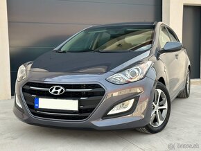 HYUNDAI I30 1.6 CRDI FAMILY / SK AUTO / 1.MAJITEĽ / NEBÚRANÉ - 5