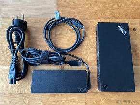 Lenovo ThinkPad Universal USB-C Dock - 40AY - v záruke - 5