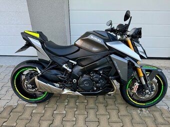 Suzuki GSXS 1000 - 5