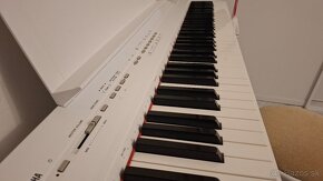 Digital stage piano Yamaha P-105 - 5