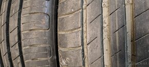 Predám 2ks slušné letné 225/40r18-92W Good Year - 5