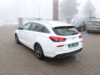 Hyundai i30 WG 1.5DPi 81kW SMART NAVI ZÁRUKA 1MAJITEL - 5