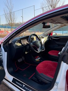 Tesla model S85+ FREE SUPERCHARGER - 5