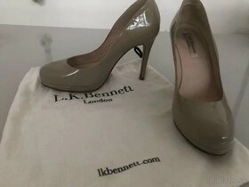 L.k. Bennett grey Pumps č.39 lacquered leather - 5