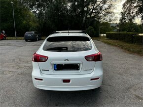 Mitsubishi Lancer Sportsback Invite 1.6 Mivec (2014) - 5