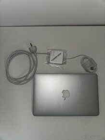 MacBook Air 11-inch Mid 2012 - 5