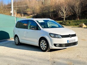 Volkswagen Touran 2.0 TDi 103kW DSG - 5