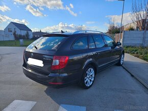 Škoda Superb combi 2,0 TDi DSG - 5