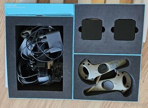 HTC Vive + Vive Deluxe audio strap - 5