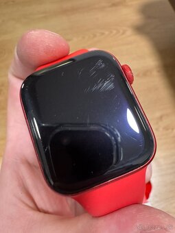 Apple watch series 6 product RED - 5