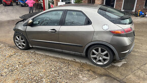 Honda CIVIC 2,2 I-CTDI 103kw - 5