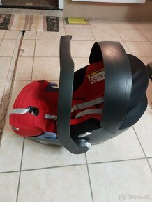 Detská autosedačka/vajíčko Cybex Ferrari Racing red 13kg - 5