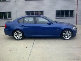 BMW 318d e90, 143k, modrá metalíza, automatická prevodovka - 5