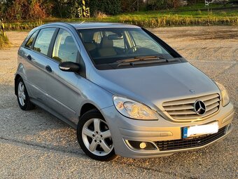 Mercedes-Benz B180 - 5