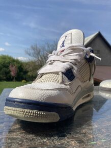 Jordan 4 - 5