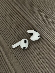 Apple AirPods (3. generácie) - 5