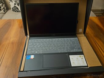 Predám laptop Asus Zenbook 13 UX325EA - 5