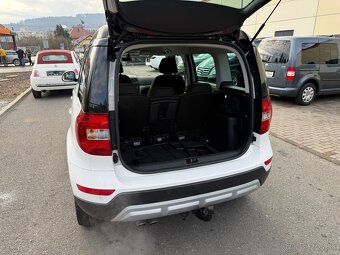 ►► ŠKODA YETI 1,4 TSI 4x4 DSG - PARK. SENZORY, BI-XENON ◄◄ - 5