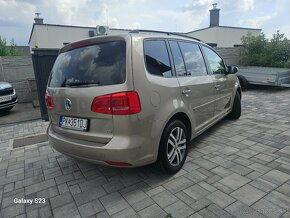 Volkswagen Touran 1.6 TDI automat - 5