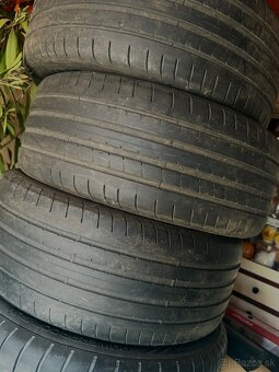 235/45 R18 letné good year extra load - 5