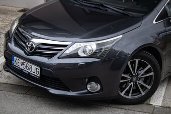 Toyota Avensis 2.2l D-4D Sol - 5