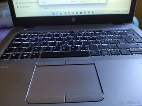 Ultrabook HP Elitebook 840 G4 v Top stave - 5