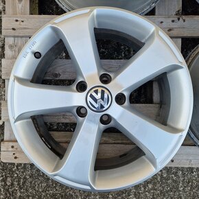 ORIGINÁL VW HLINÍKOVÉ DISKY 5x112 R17 - 5