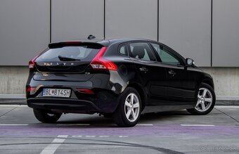 Volvo V40 T2 1.5L 122k Momentum Geartronic - 5