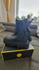 Buffalo chunky boots - 5