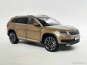 1:18 - Škoda Kodiaq + strešný box - 1:18 - 5