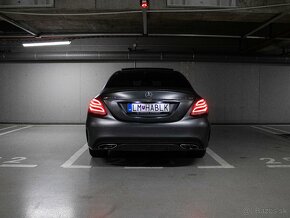 Mercedes Benz AMG C43 - 5