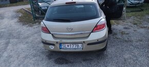 Opel Astra H - 5