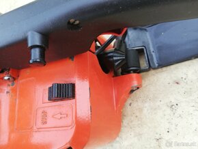 Motorová píla STIHL 010 AV - 5