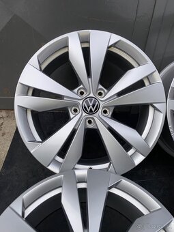 ✅ R18 ®️ Originál VW 5x112 ET50 ✅ VW Škoda Seat Audi - 5