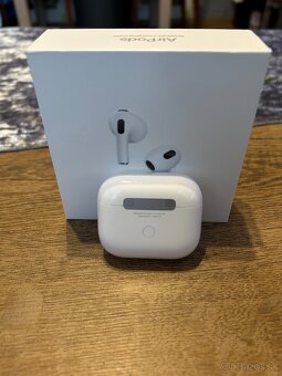 APPLE AIRPODS 3 BIELE - 5