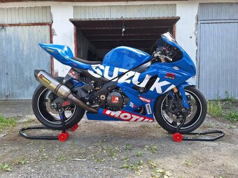 Suzuki Gsxr 1000K8 - 5