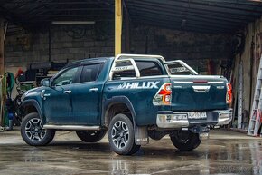 Toyota Hilux DC 2.8 I D-4D Executive 4x4 A/T - 5