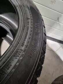 Zimné Pneu Nokian WR SUV4 285/45 R20 - 5