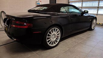 Aston Martin DB9 6.0 V12 - 5