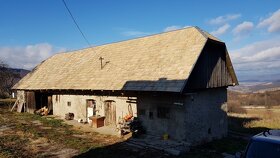 PREDAJ veľký pozemok so starým domom a hosp. budovou - 5