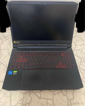 Predám herni notebook acer nitro 5 n20c1 i5 11 gen 16 gb ram - 5