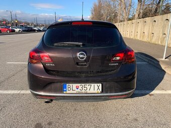 Opel Astra 1.4turbo - 5