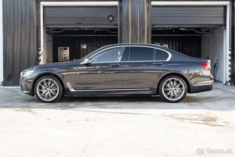 BMW rad 7 730d - 5