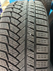 Continental  225/55 r17 zimne - 5