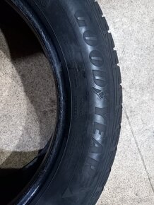 235/55 R17 103V zimne pneu - 5